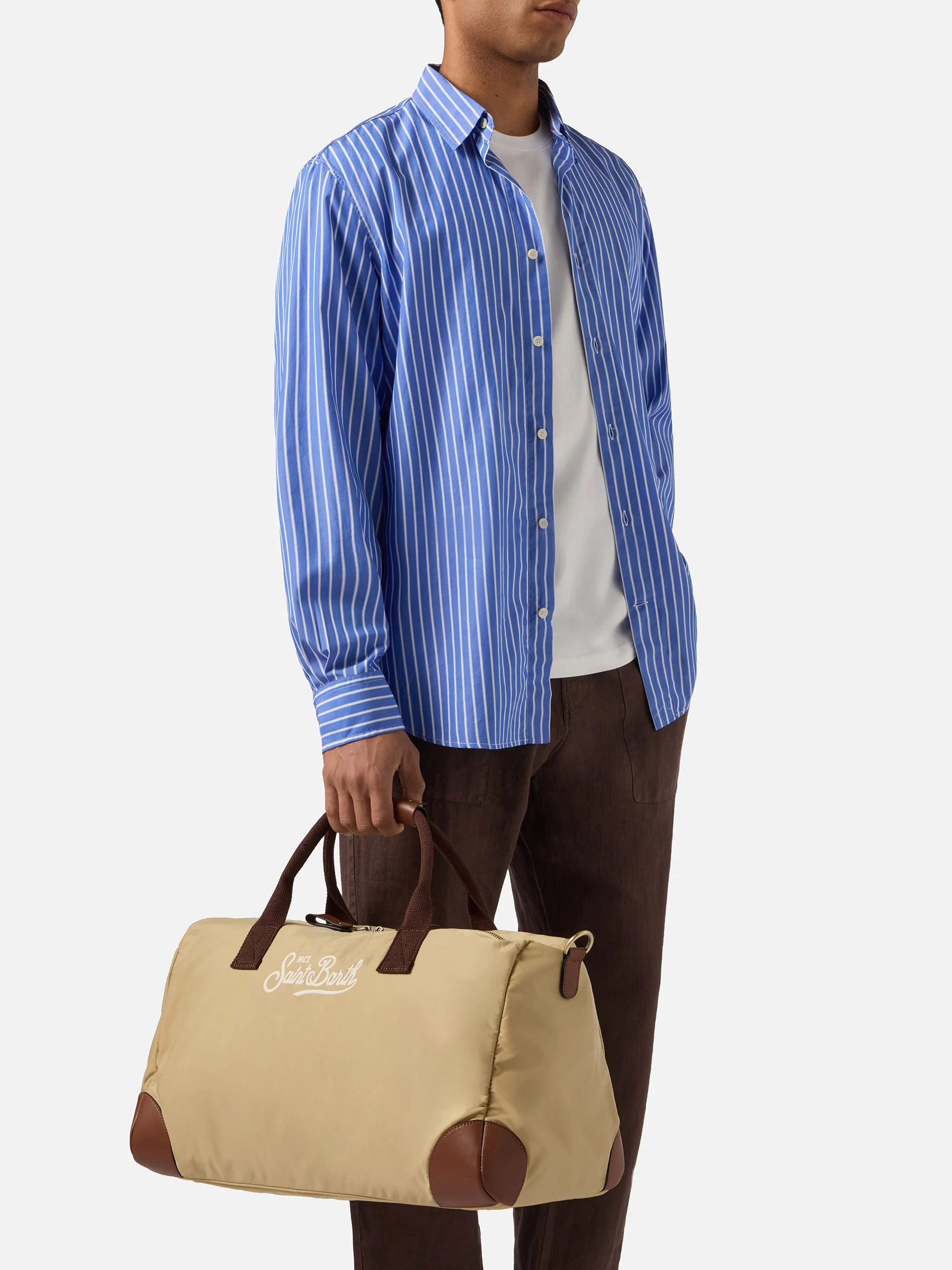 Daily beige nylon weekender with embroidered logo - Image 2