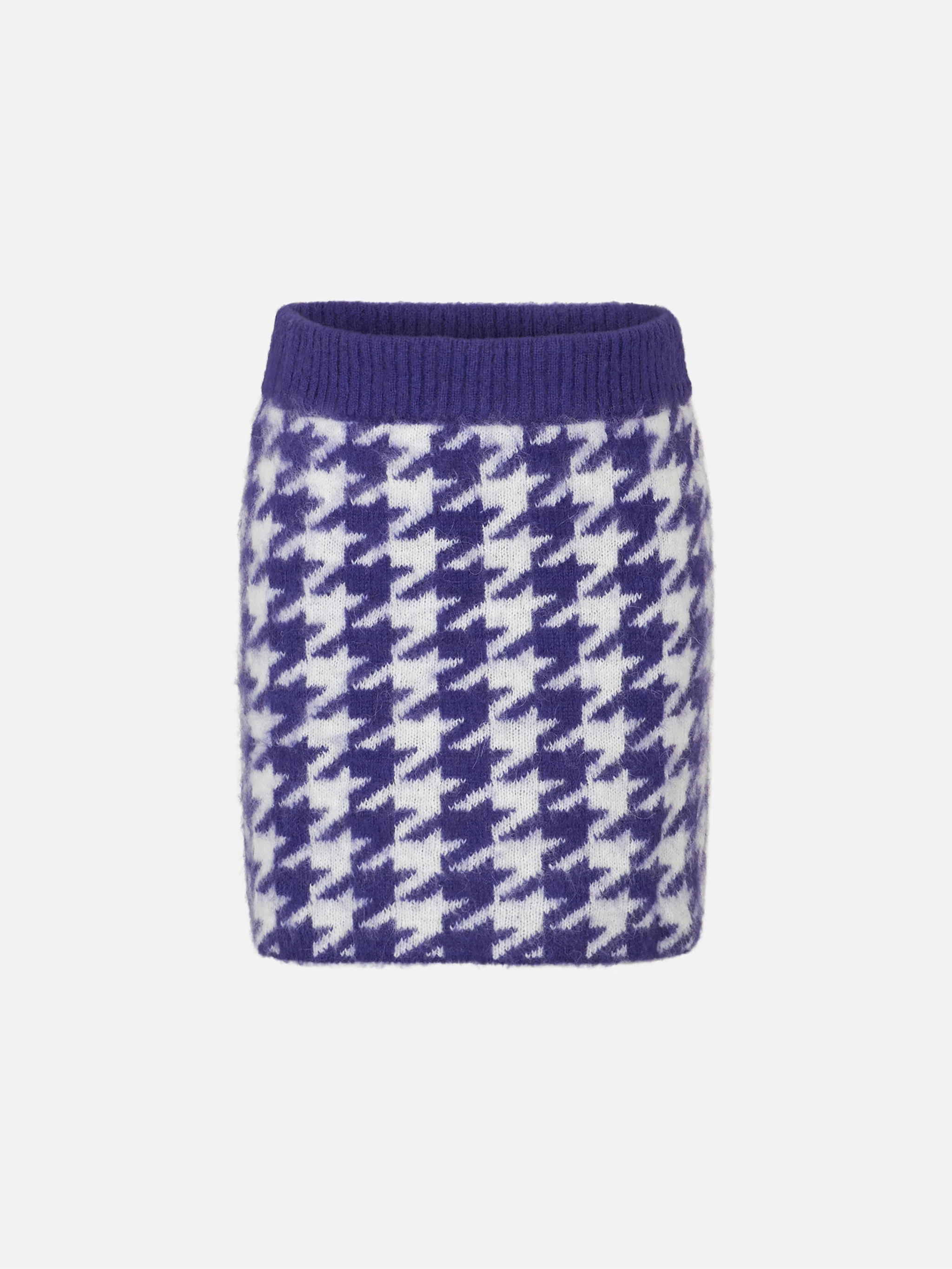 Girl knitted skirt