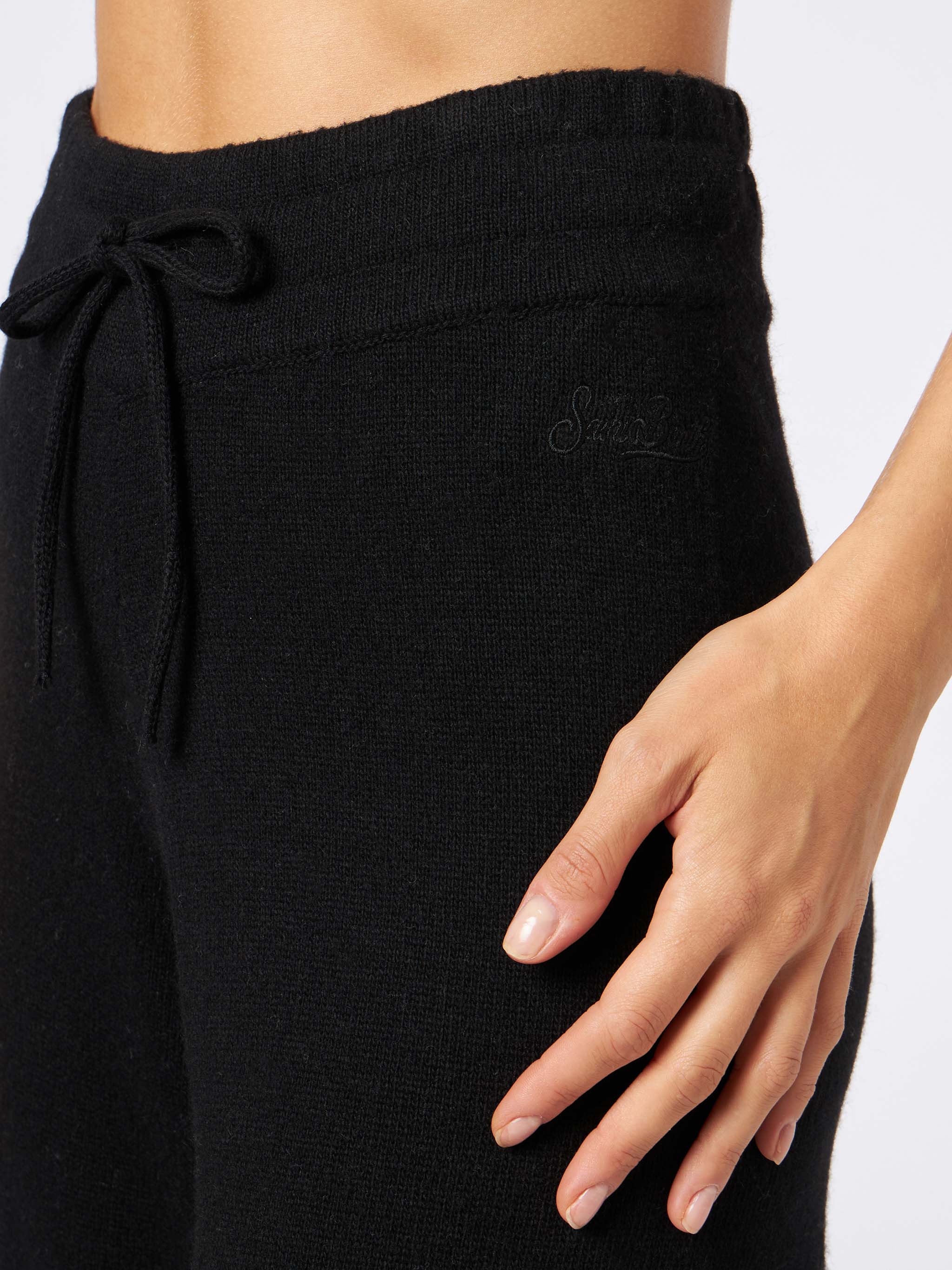 Knitted black palazzo pants Savine - Image 3