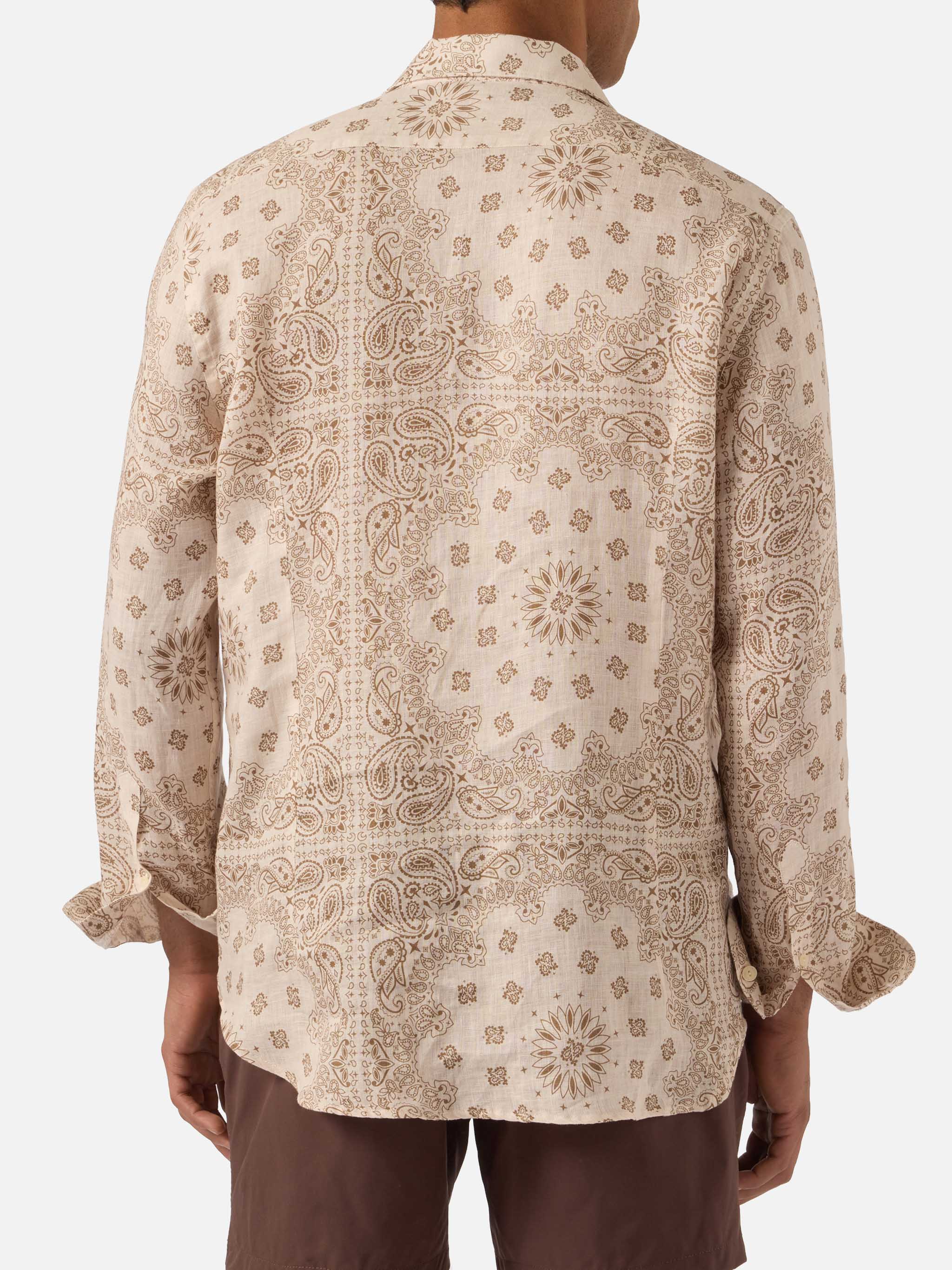 Pamplona linen shirt with all-over bandana print - Image 3