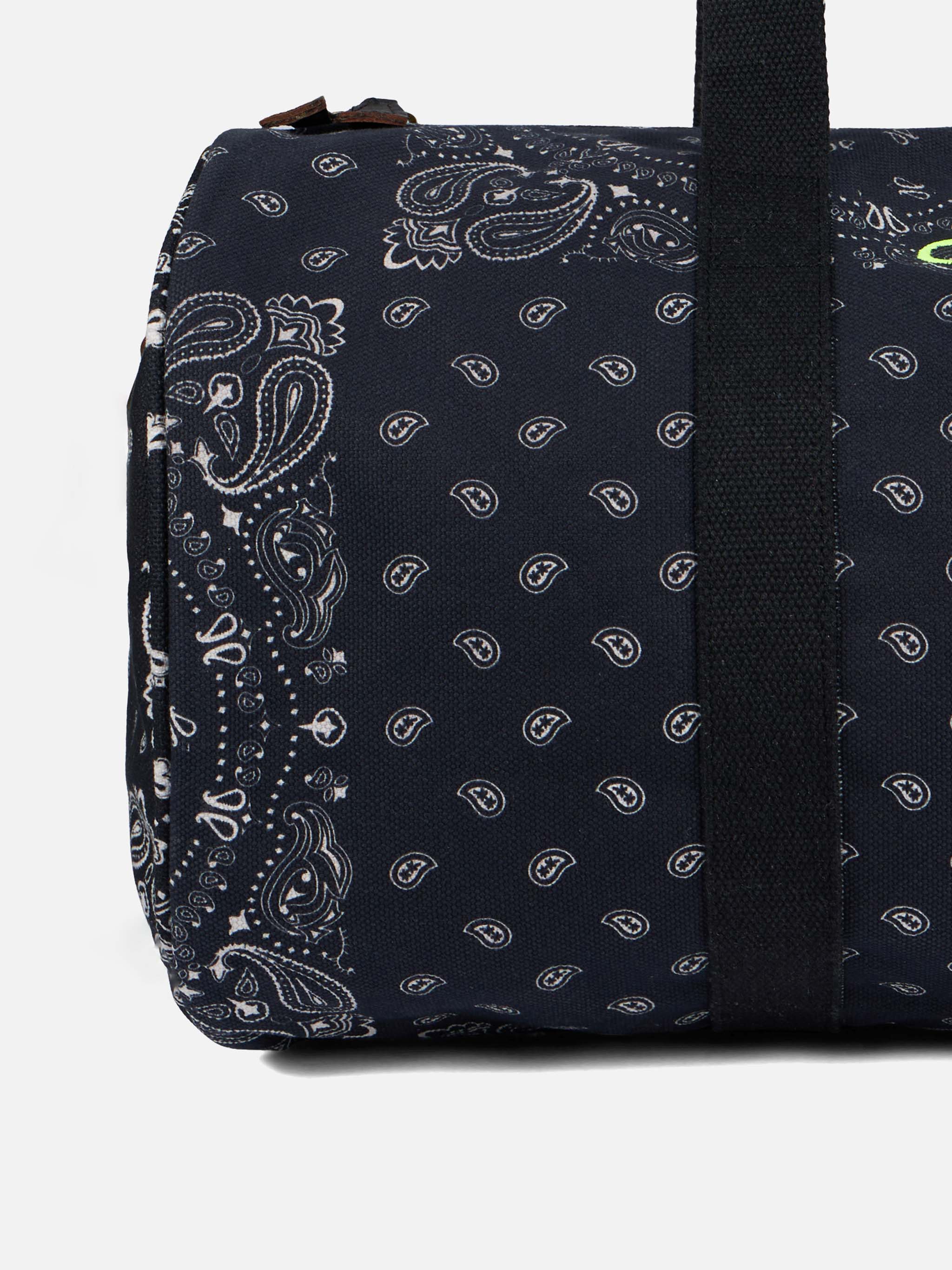 Travel duffel denim bag Jetleg Round bandana print - Image 4