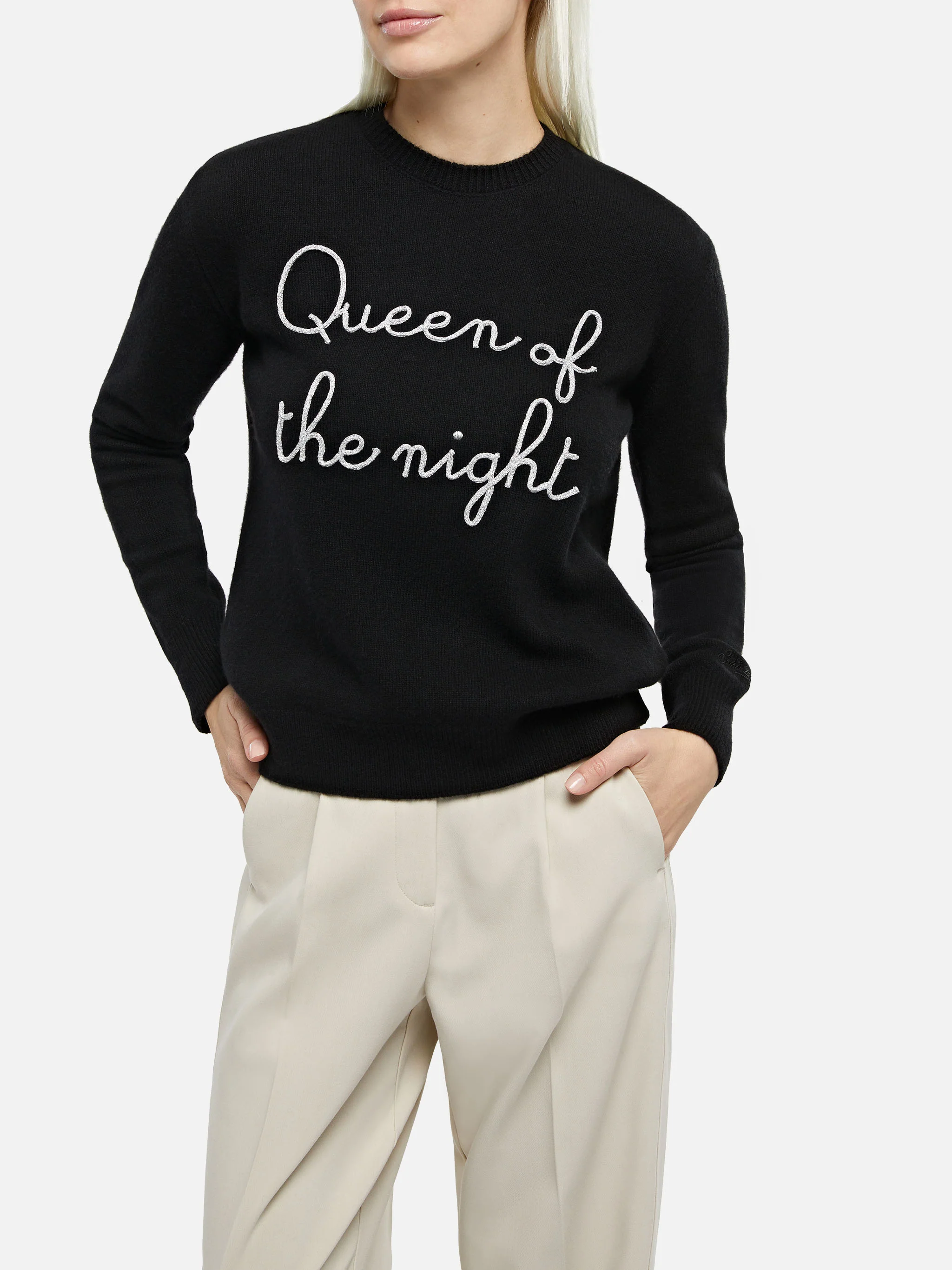 Woman black sweater New Queen with Queen of the night embroidery